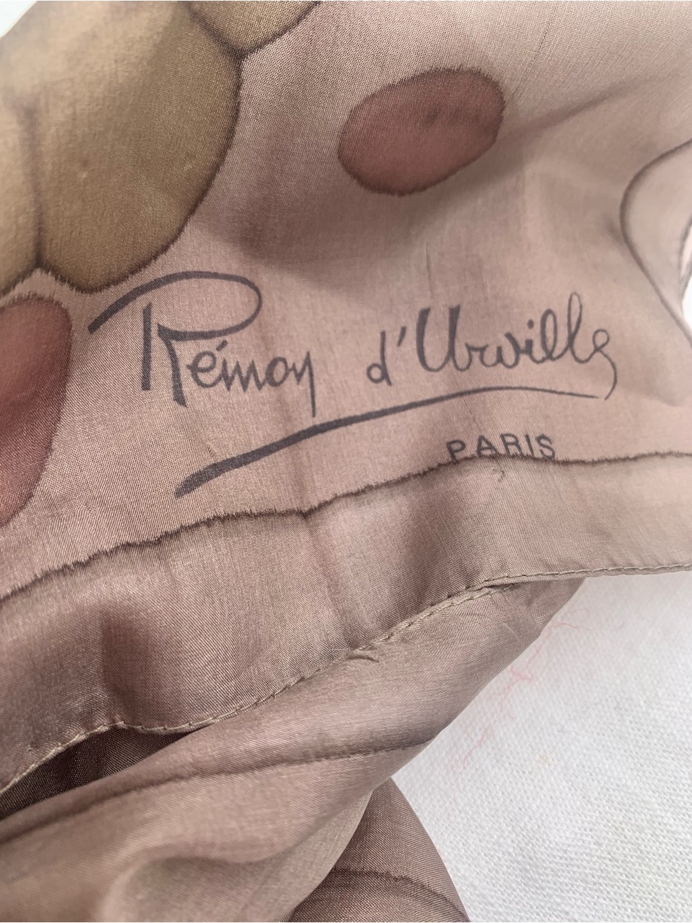 Vintage Holt Renfrew Remoy d'Urville Hand Painted Silk Scarf Made inFrance GREEN - Picture 4 of 8